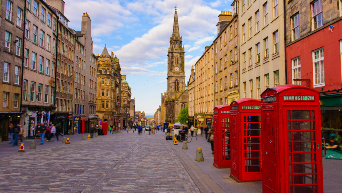 Royale Mile à Edimbourg, voyage en groupe en Ecosse