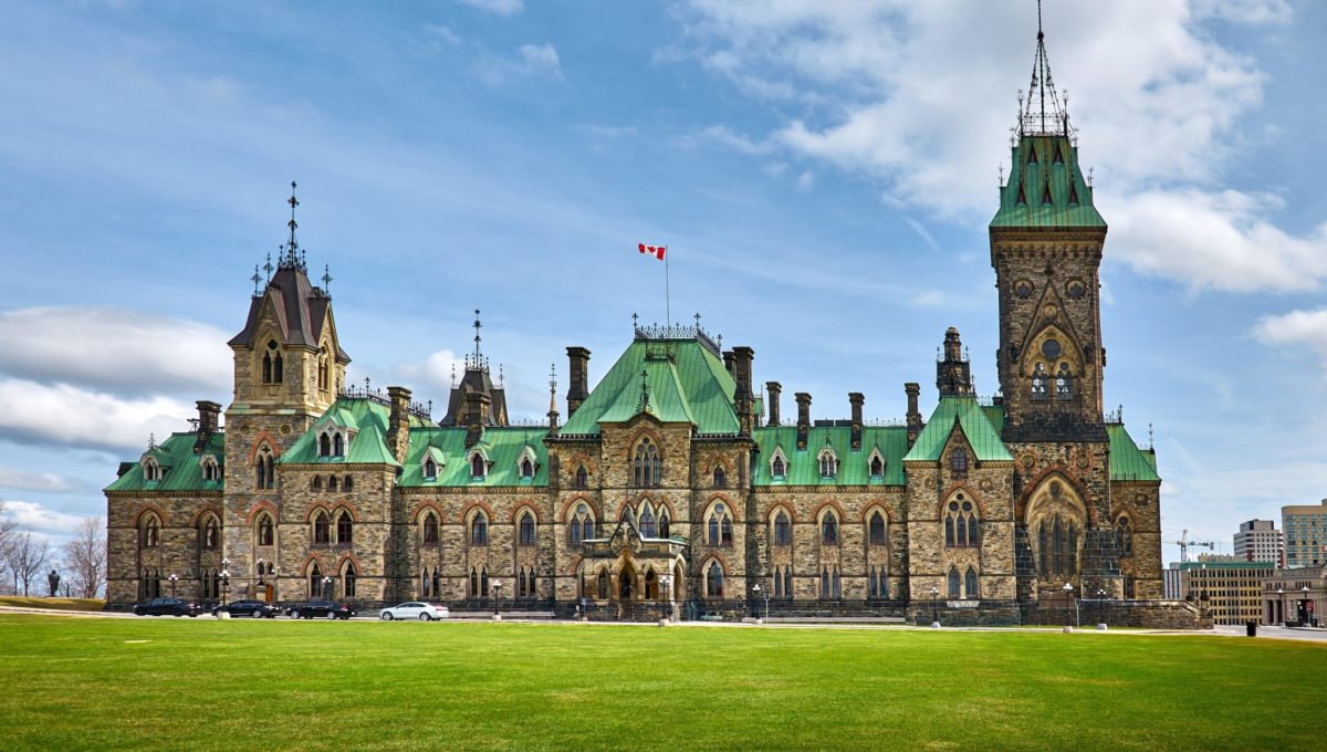 Bâtiment du Parlement canadien à la Colline du Parlement à Ottawa, Ontario, Canada