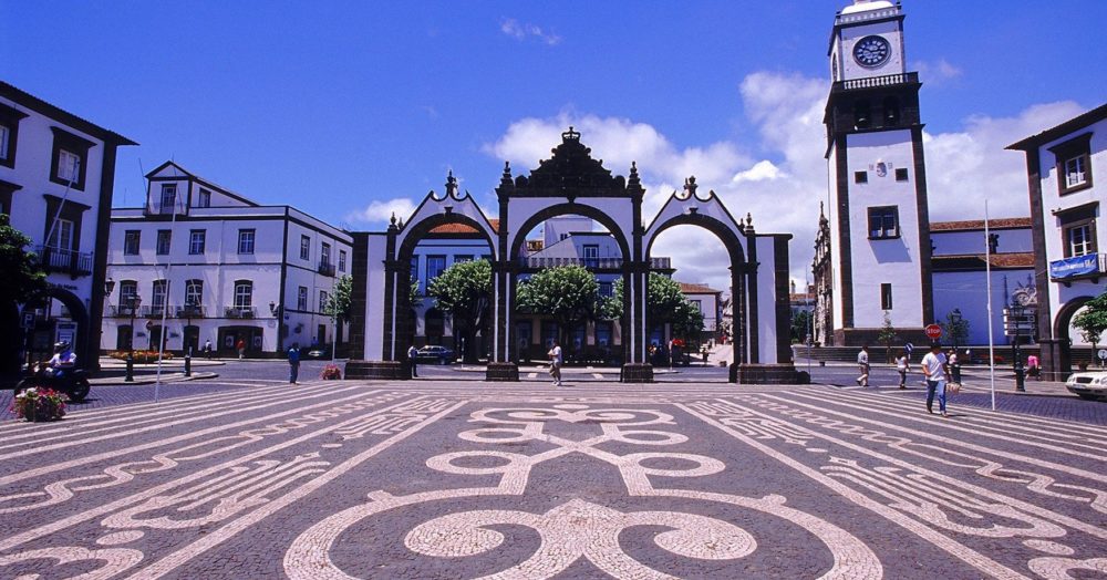Ponta Delgada à visiter en voyage organisé aux Açores