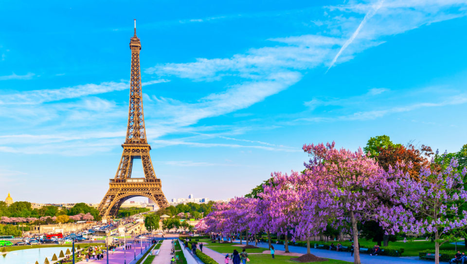 Visiter Paris et voir la Tour Eiffel, en France