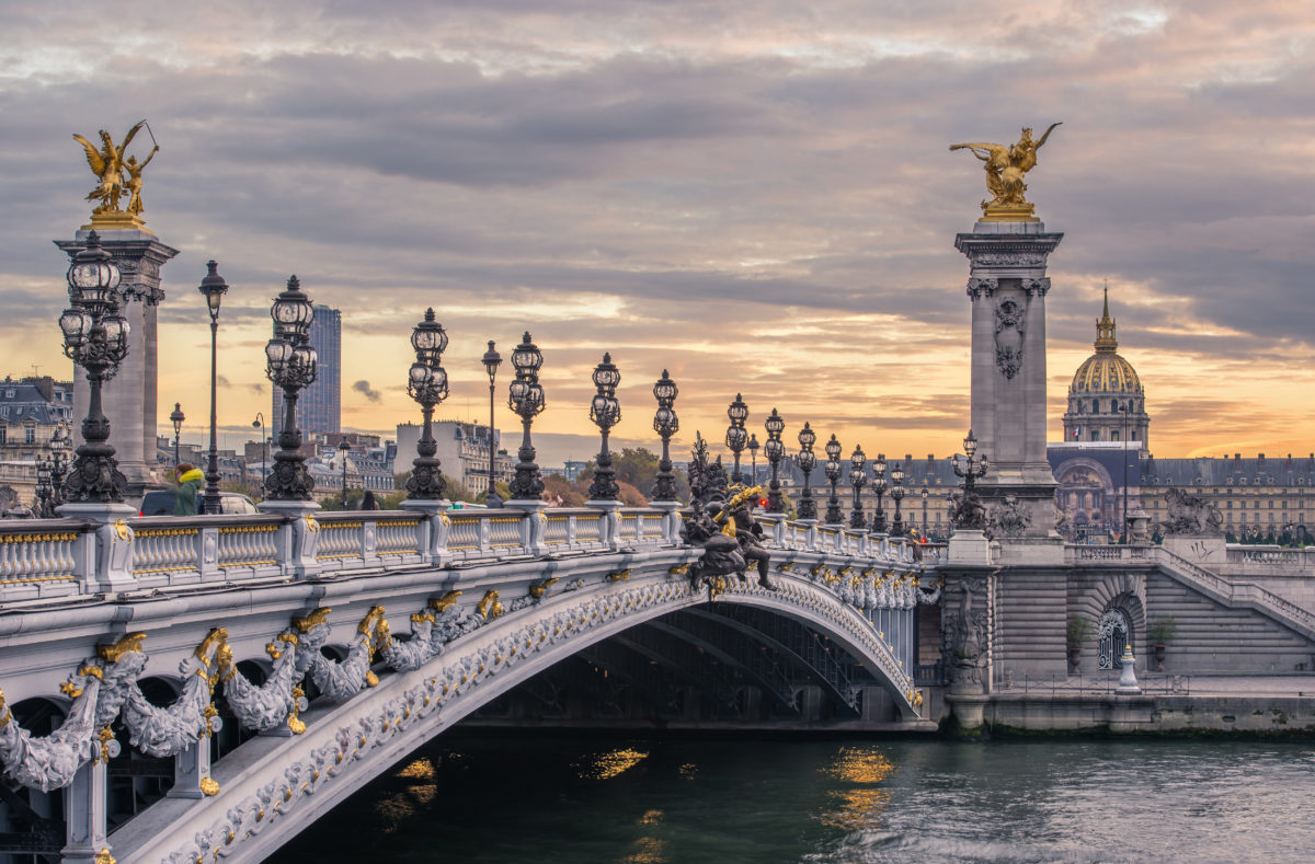 Le pont Alexandre III sur la Seine à Paris