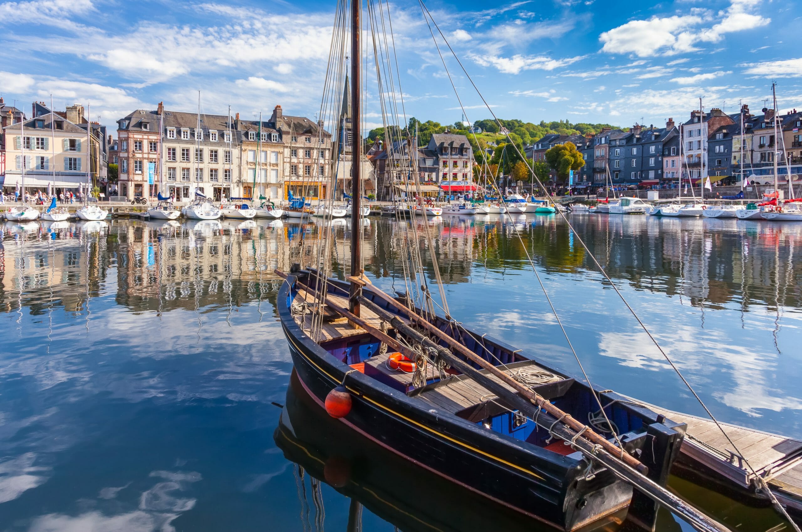 shutterstock_400646809 Port Honfleur TCS Voyages