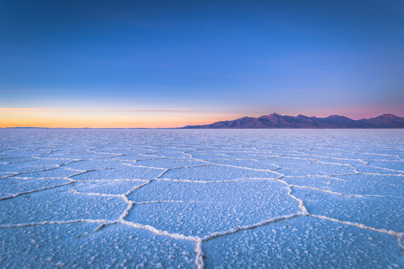 Saline de Uyuni au lever du soleil