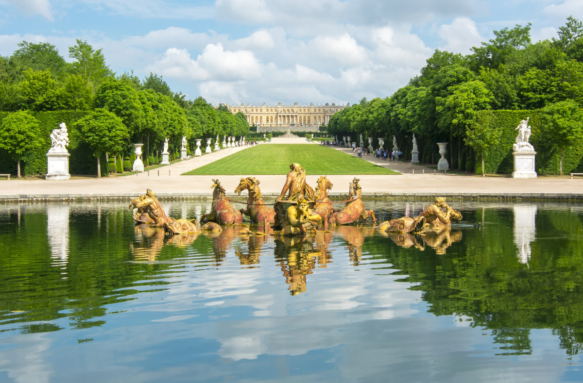Jardins du Palais de Versailles vers Paris