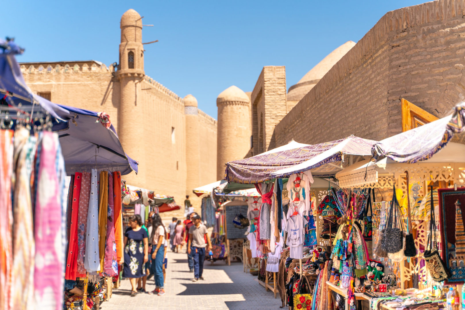 Célèbre rue du bazar à Khiva, voyage en Ouzbékistan