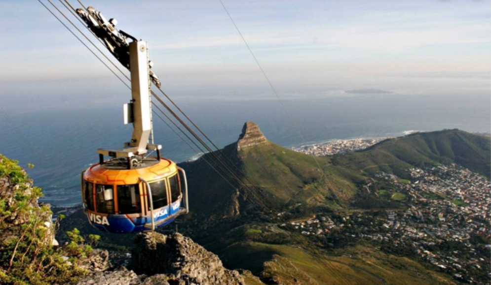 Ascension en téléphérique de la Montagne de la Table, voyage en groupe en Afrique du Sud