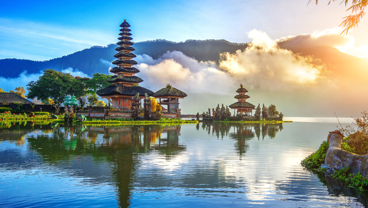 Temple pura ulun danu bratan à Bali, Indonésie