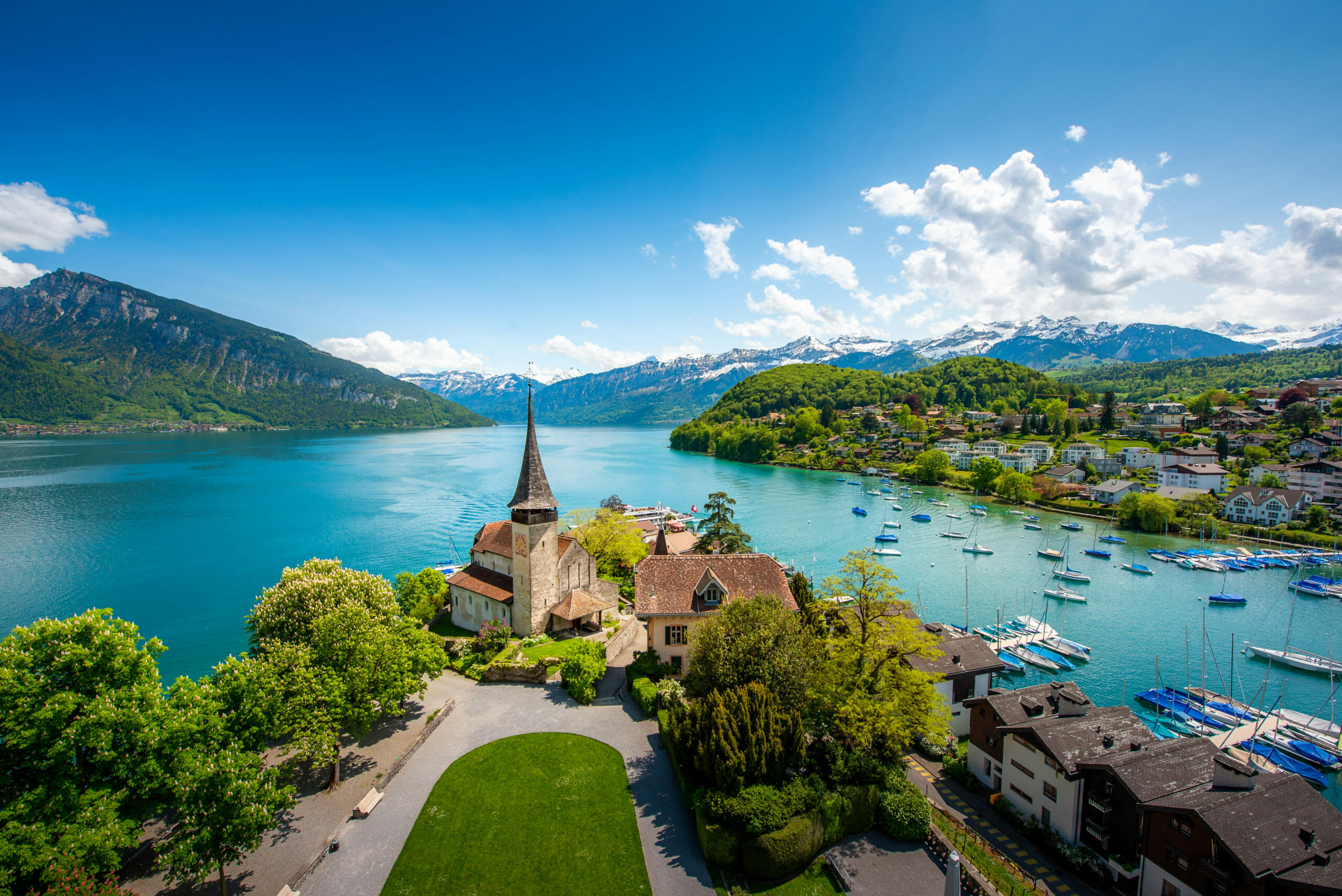 shutterstock_1478992604 château de Spiez - TCS Voyages