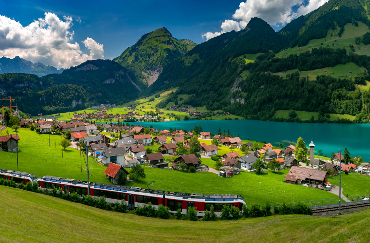 Train vers Lungern en Suisse centrale