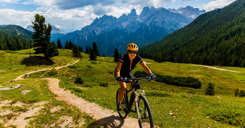 Randonnée vélo dans les Dolomites