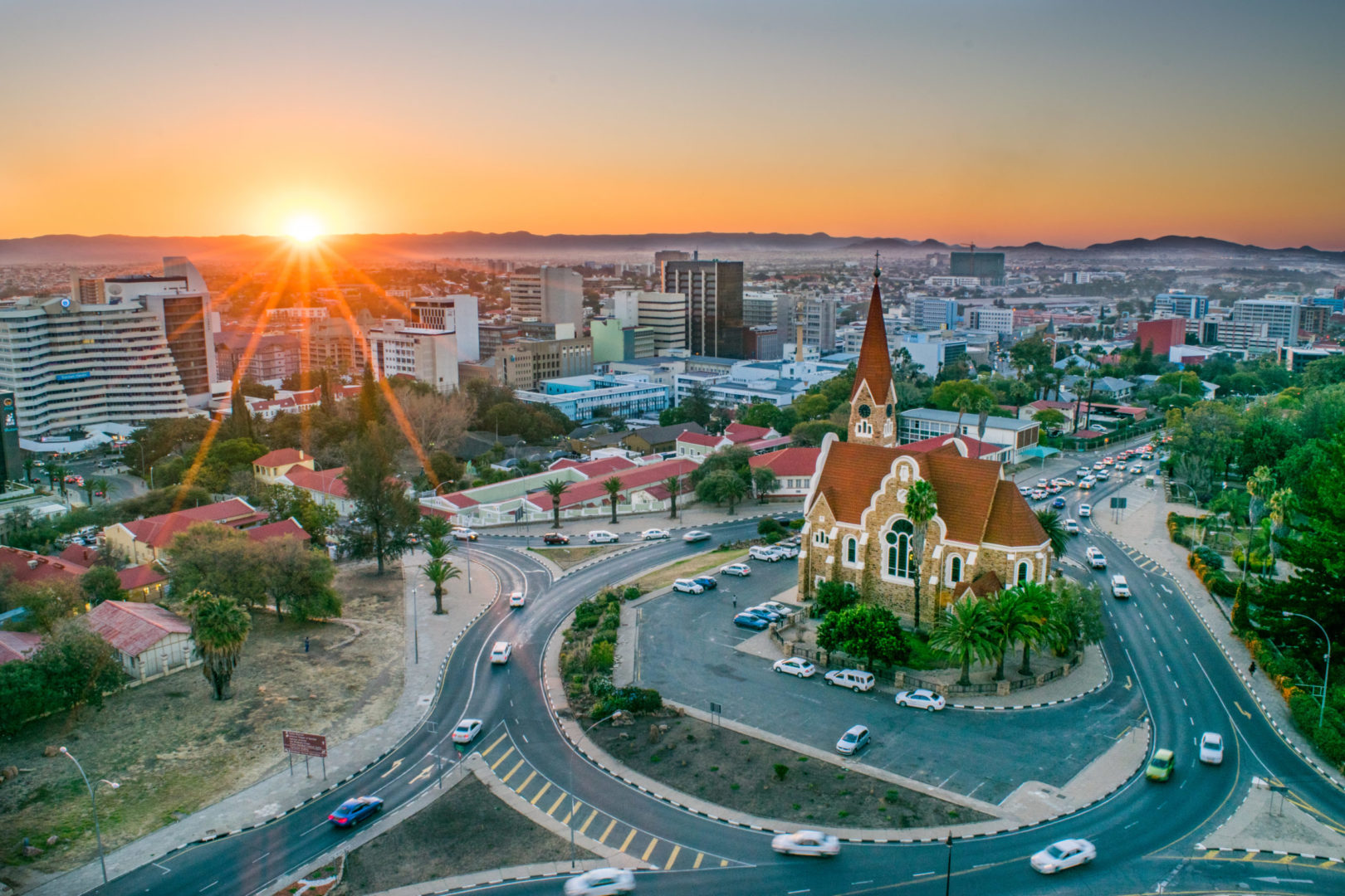 Windhoek, capitale namibienne au coucher du soleil, Namibie