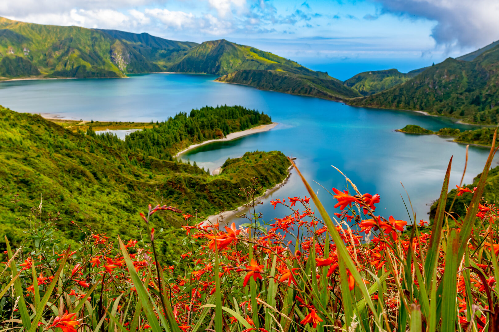 Lagoa do Fogo sur Ile San Miguel , les Açores