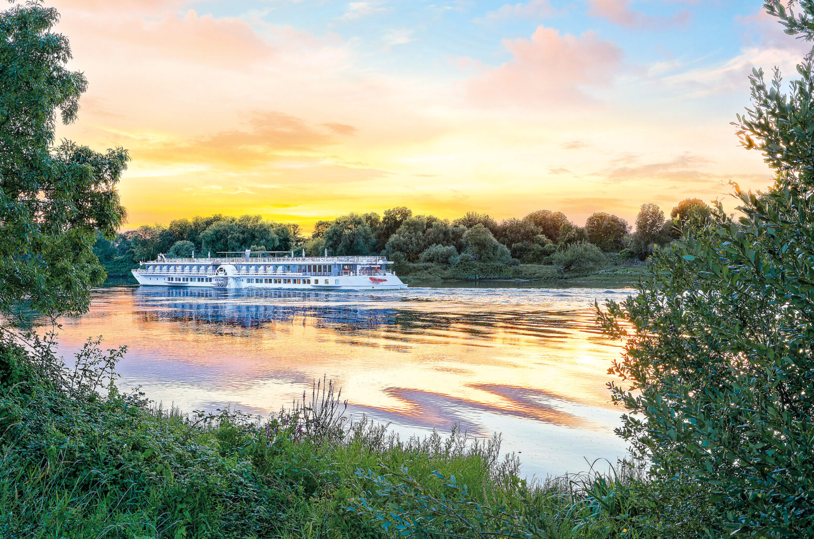 MS Princesse navigant sur la Loire, France