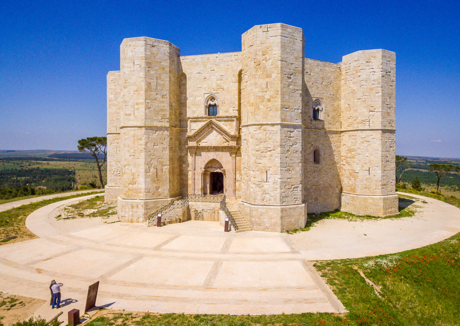 Castel del Monte, célèbre forteresse médiévale des Pouilles, au sud de l'Italie